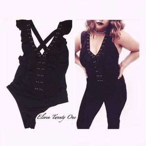 Cross Back Front Plunge V Neck Body Suit